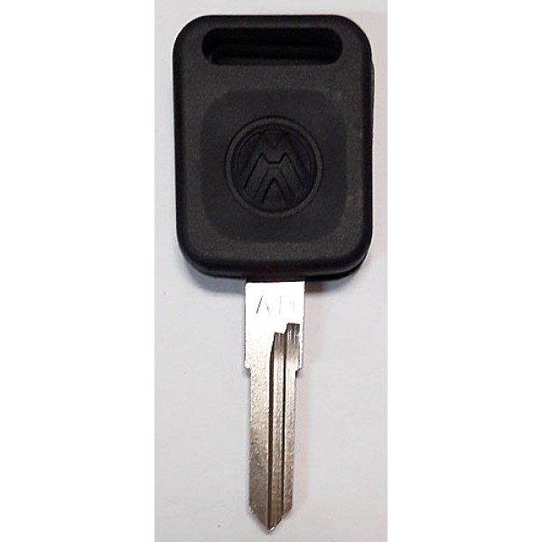 Ts keys. Ключи зажигания Фольксваген б5. Дубликат чип ключа для автомобиля VW Passat b8. Фольксваген гольф 2 ключ зажигания. Ключ от Фольксваген Пассат б6.